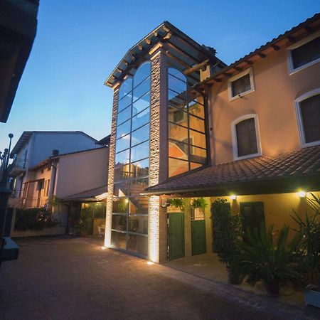 Residenze L'Uncinaia Holiday House Perugia Bagian luar foto