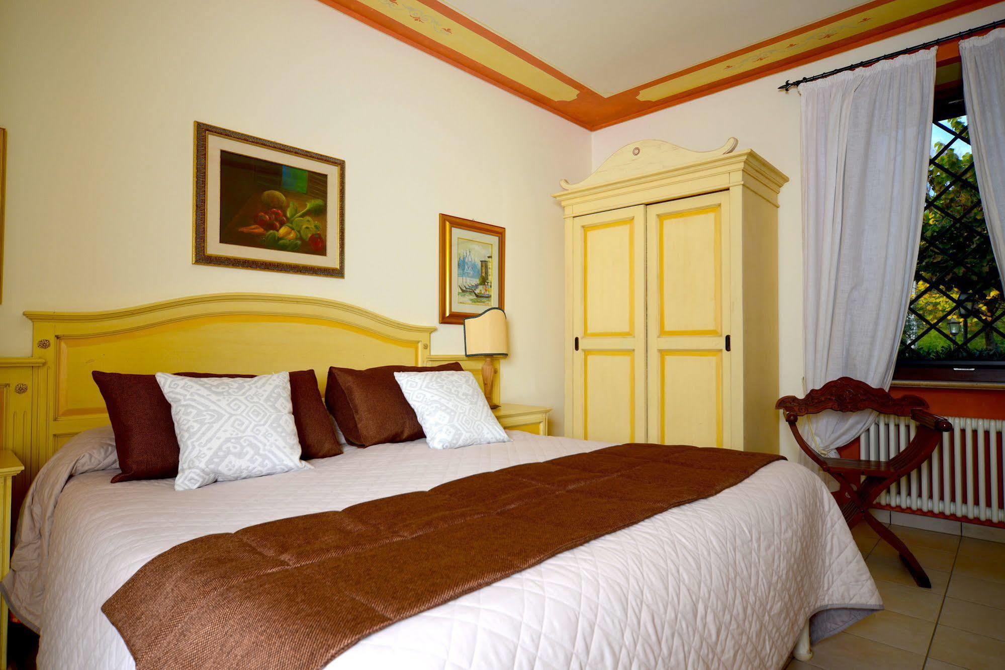 Residenze L'Uncinaia Holiday House Perugia Bagian luar foto